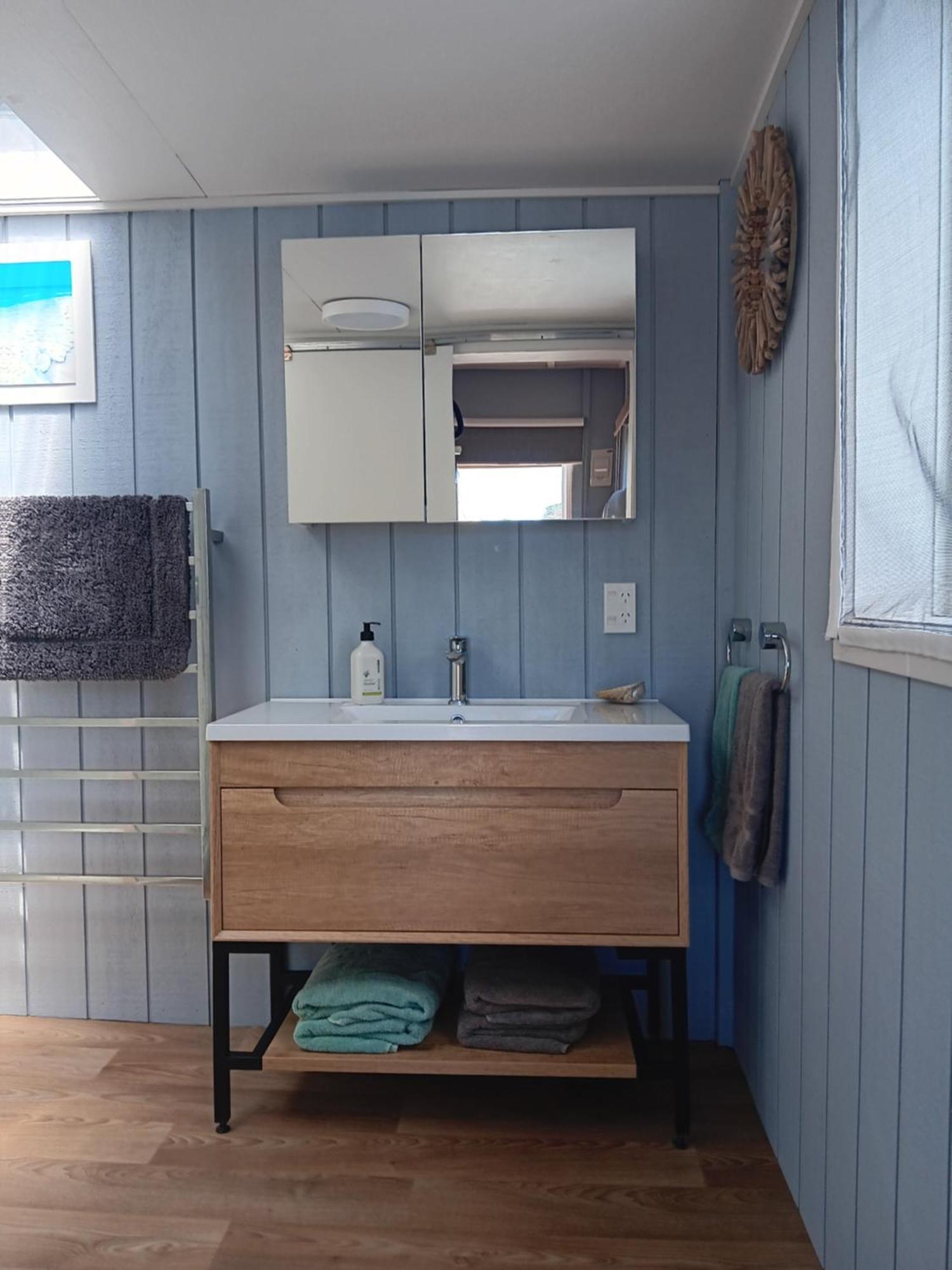 Marina Vista Cabin Тутукака Экстерьер фото
